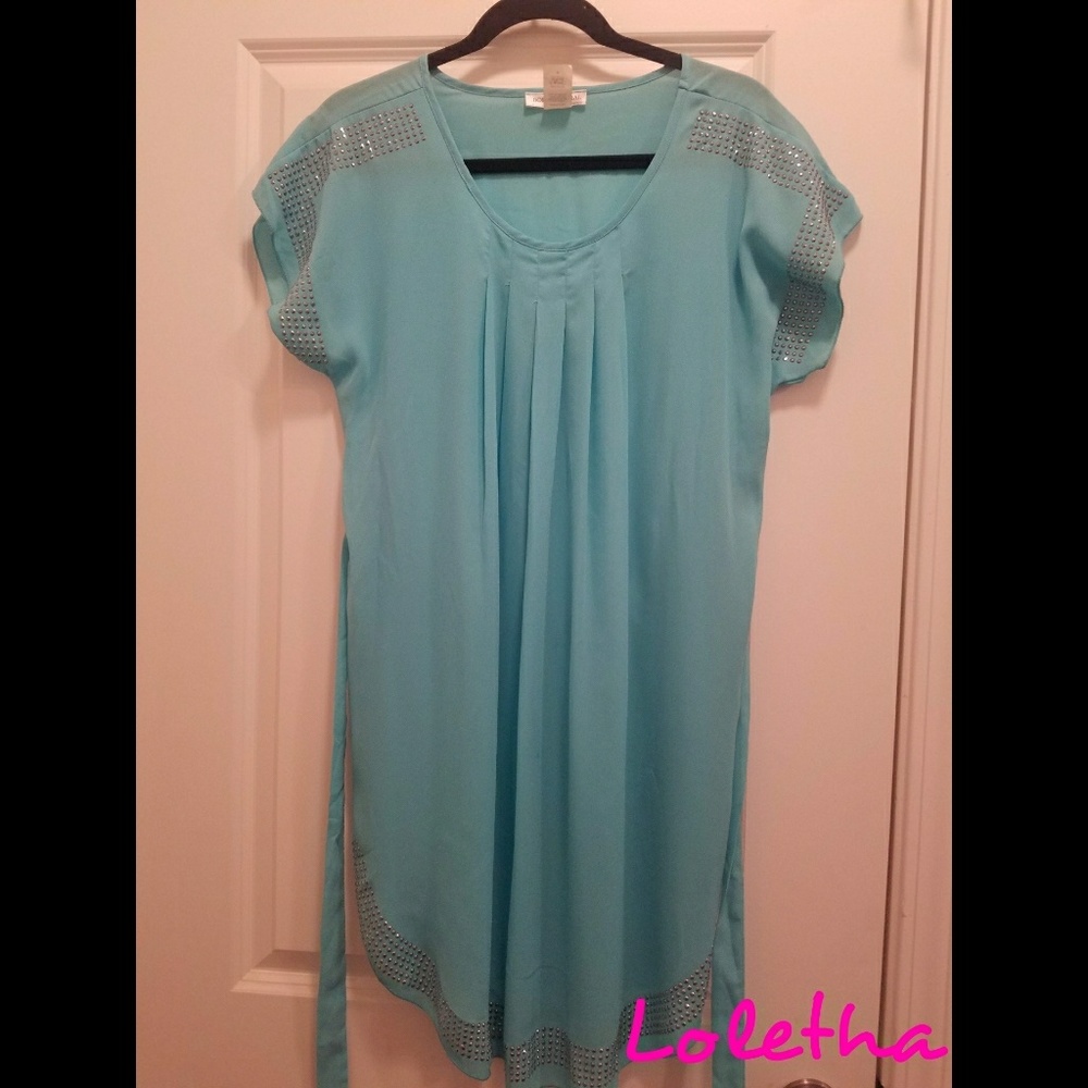 Tunic - Picture 2 of 2